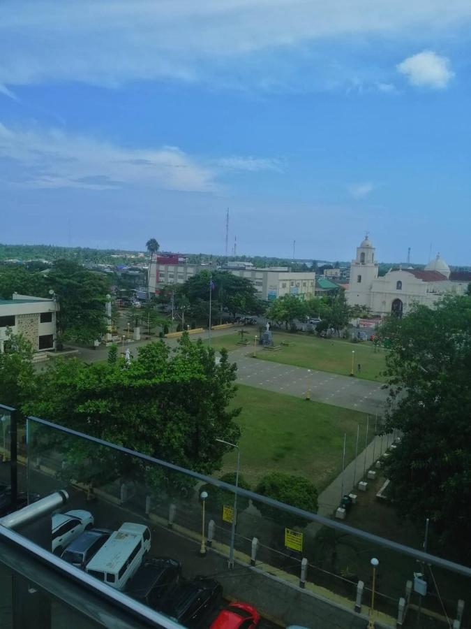 Hotel Gq Plaza Kalibo Exterior foto